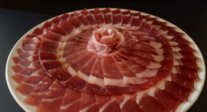 Este es el motivo de por qué el jamón curado no es un alimento saludable