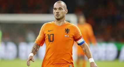 Wesley Sneijder critica la llegada de mujeres entrenadoras al fútbol masculino