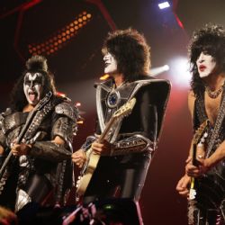 Kiss brindó su último concierto en Nueva York y se despidió de una manera única