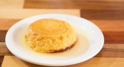 No pierdas esta receta de flan para hacer al microondas