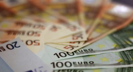 Descubre si tus billetes de euros tienen estos errores y gana 700 euros