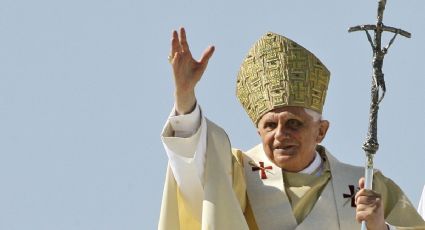 Italia pone en circulación un nuevo sello postal en honor a Benedicto XVI