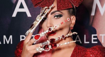 Lady Gaga muestra sus diseños nail art más extravagantes y llamativos