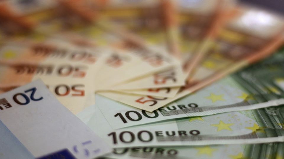Billetes. Fuente: (Google).