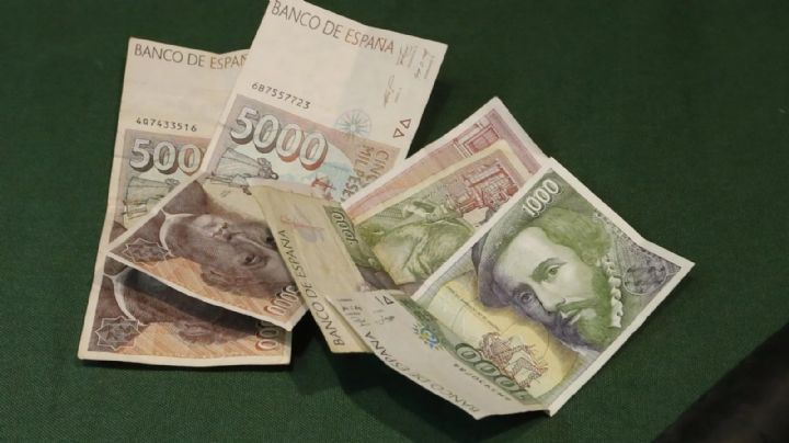 Así son los billetes de pesetas de la época de Franco que te entregarán mucho dinero