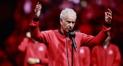 John McEnroe no se guarda nada en un eufórico festejo tras conquistar la Laver Cup