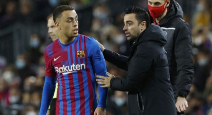 Sergiño Dest se distancia aún más de Xavi Hernández y del Barcelona