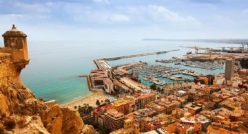 Viajes turísticos: así es el bonito pueblo de Alicante que se destaca por tener la mejor paella