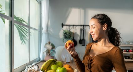 Bajar de peso: qué dice la crononutrición sobre evitar la cena y qué impacto tiene en la salud