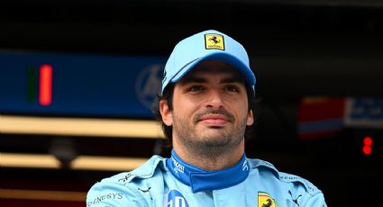 Carlos Sainz recibe el apoyo de todo Ferrari tras un complejo GP de Miami