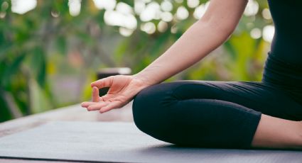 Cómo hacer para adelgazar con simples posturas de yoga