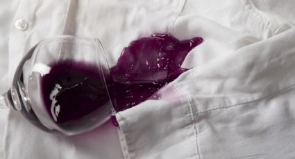 Cuáles son los trucos definitivos para quitar las manchas de vino tinto de la ropa