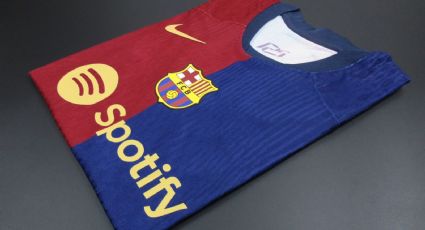 El Barcelona presume su primer gran logro con su nueva camiseta