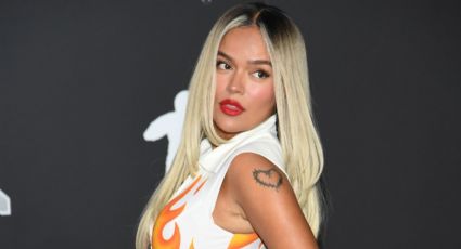 Karol G y la historia detrás de su particular vestido en los VMAs