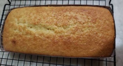 ¡Solo 3 ingredientes! Prepara este budín casero esponjoso en minutos